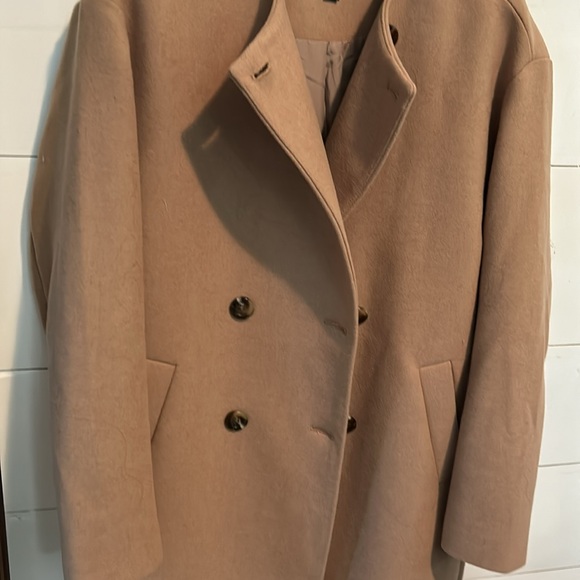 Long coat from Ann Taylor - Picture 6 of 7